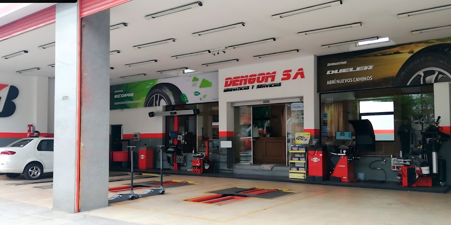 Fachada de AutoService Les Corts